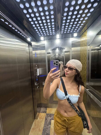 Full leaked Aubrey anderson emmons page private onlyfans photo