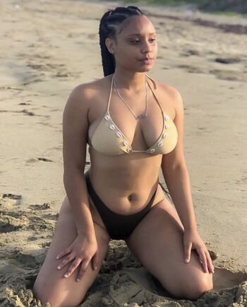 Full leaked Audry almonte private onlyfans photo