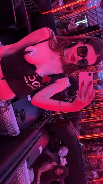 Full leaked Ava lions private onlyfans photo