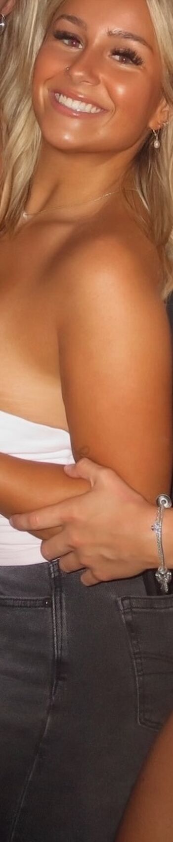 Full leaked Rachel demita/ private onlyfans photo