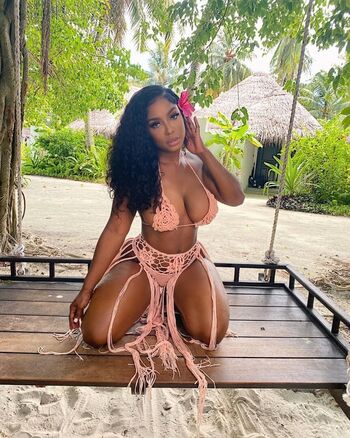 Full leaked Ayesha howard private onlyfans photo