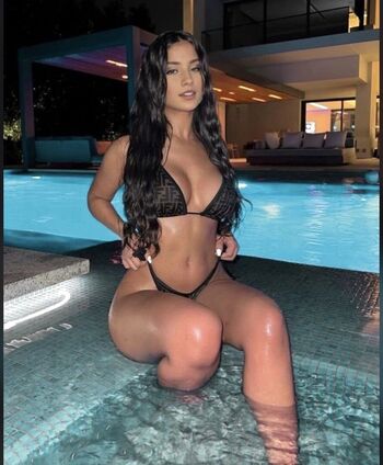 Full leaked Azzurra conticchi private onlyfans photo