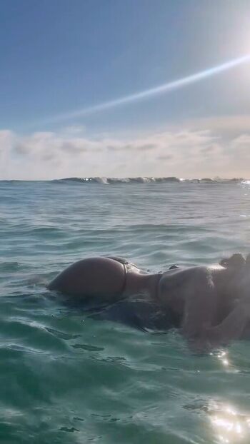 Full leaked Chloe lockley/ private onlyfans photo