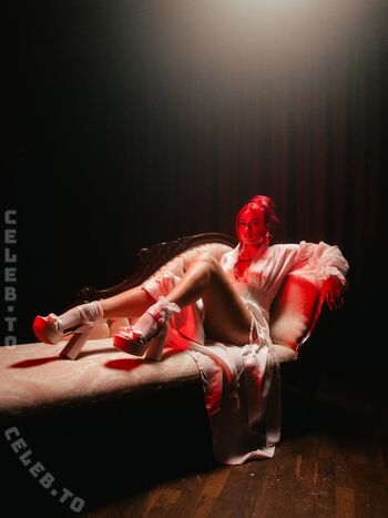 Full leaked Badmomzjay private onlyfans photo