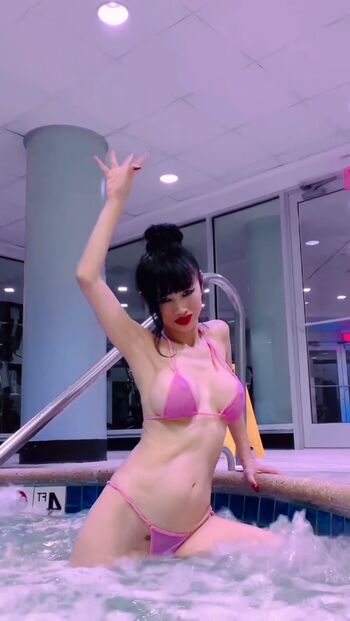 Bai Ling