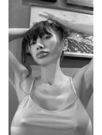 Bai Ling