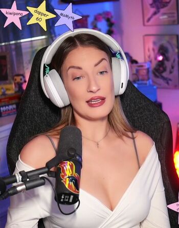 Full leaked Basicwitgirl page private onlyfans photo