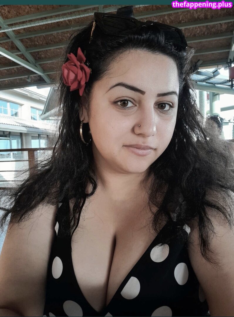 BBW / bbw_layla / chubby / curvy ladies / embersweetsvip / https: / monafaith / norarosejeanxx / vichotflix Foto OnlyFans Nuda #19