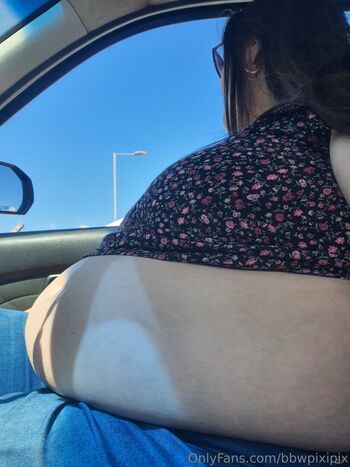 bbwpixipix