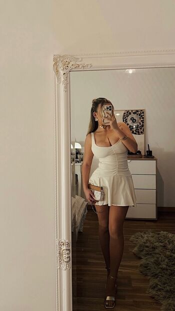 Full leaked Beatriz de rocha private onlyfans photo