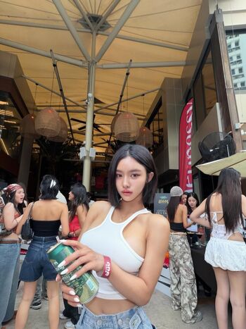 Beebell Prapatsorn Theethatburee