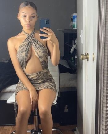Full leaked Beingkiya private onlyfans photo