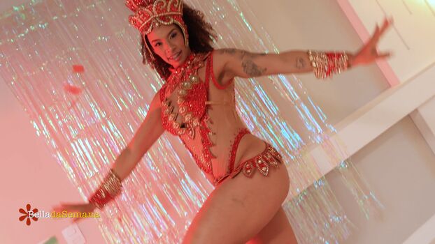 Full leaked Bella da semana page private onlyfans photo