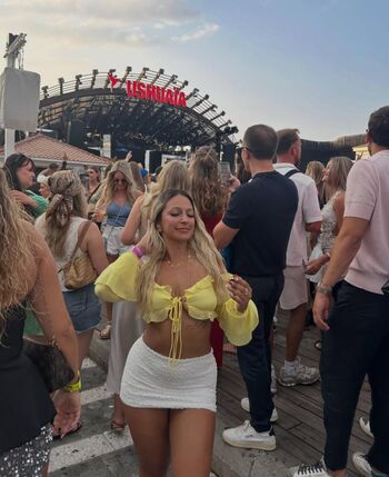 Full leaked Bella thiccc page private onlyfans photo