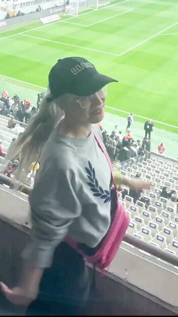 Full leaked Benvivien private onlyfans photo