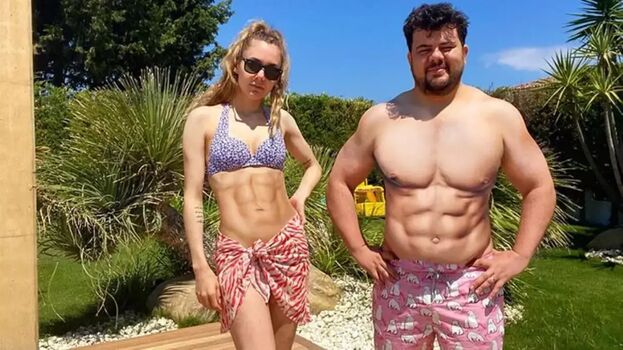 Full leaked Berfuyenenler page private onlyfans photo