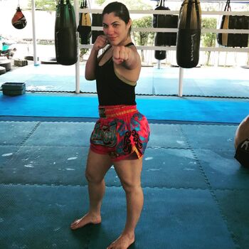 Bethe Correia