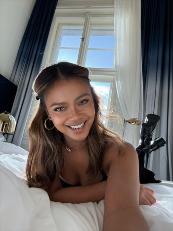 Bianca Bustamante | Racerbia