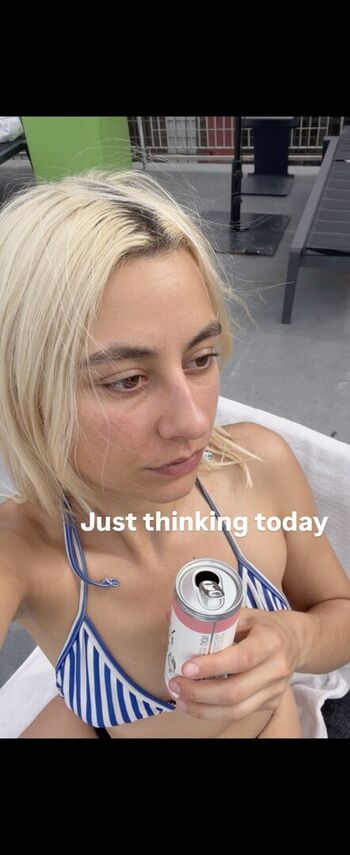 Full leaked Bigalsmowing private onlyfans photo