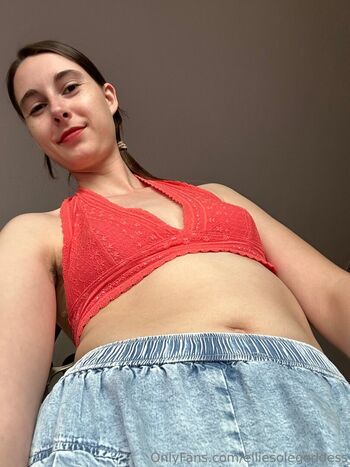 Full leaked Blissfulellie private onlyfans photo