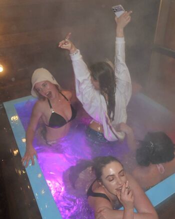 Blondinka Drive Angelina