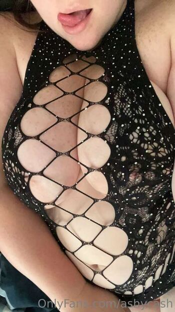 Full leaked Bloomyglm private onlyfans photo