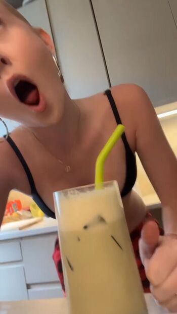 Full leaked Bombette martin private onlyfans photo