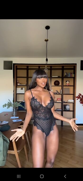 Full leaked Boudoir page private onlyfans photo