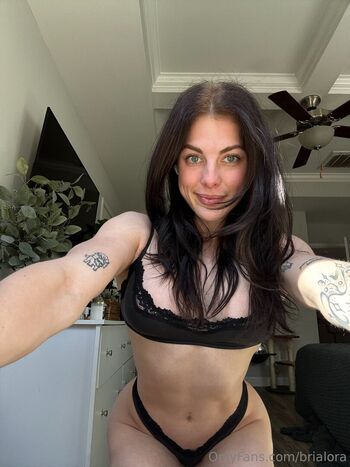 Full leaked Brialora  page private onlyfans photo