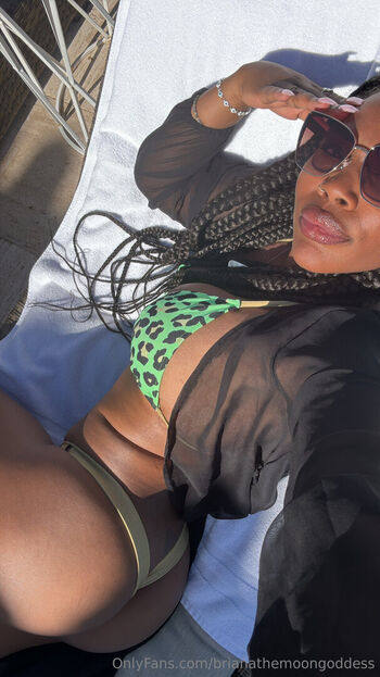 Full leaked Brianathemoongoddess private onlyfans photo