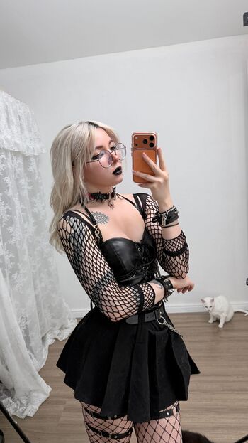 Full leaked Brittany hawks private onlyfans photo