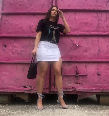 Brittany Weinberg Mymomcallsmeboodles