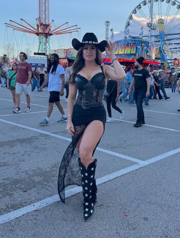 Full leaked Brooke adams private onlyfans photo