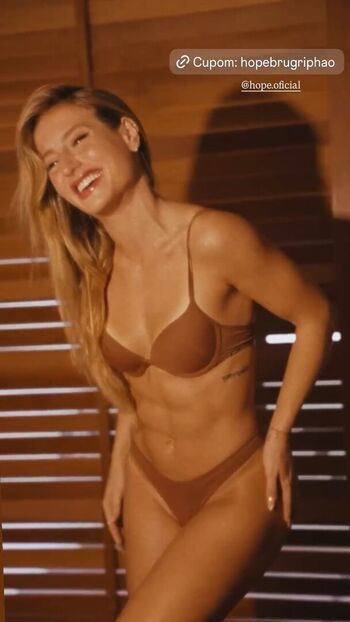 Full leaked Bruna griphao page private onlyfans photo