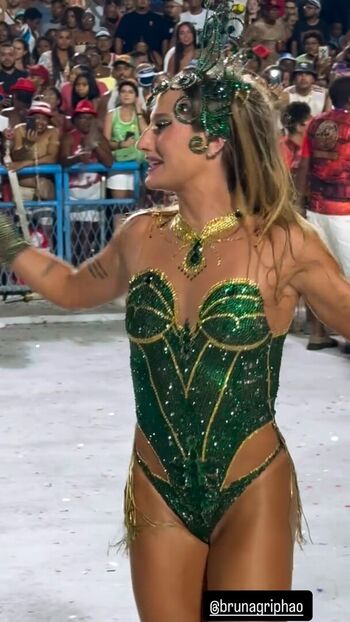 Full leaked Bruna griphao page private onlyfans photo