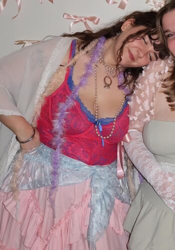 Full leaked Viola west/ private onlyfans photo