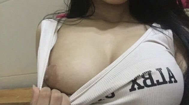 Full leaked Bunny dqui private onlyfans photo