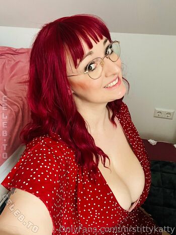 bustyjillfox, tittykatty