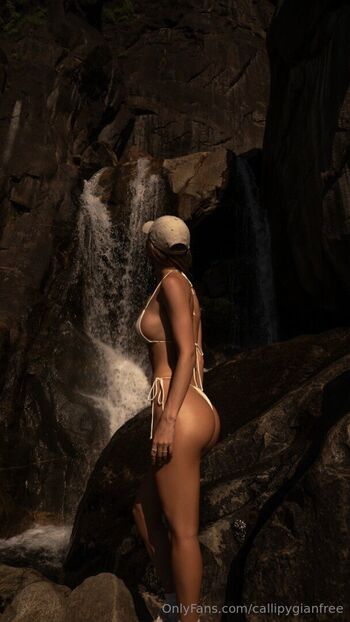 callipygianfree