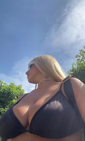 Full leaked Camila marana page private onlyfans photo