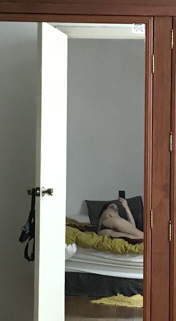 Full leaked Cammimu private onlyfans photo