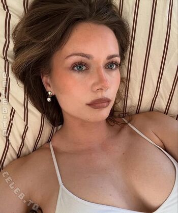 Full leaked Carla sophie schell private onlyfans photo