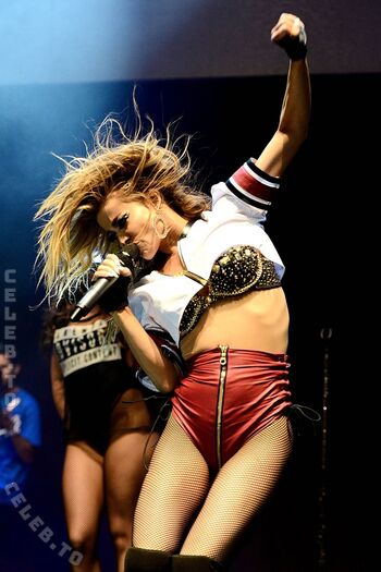Full leaked Carmen electra  page private onlyfans photo