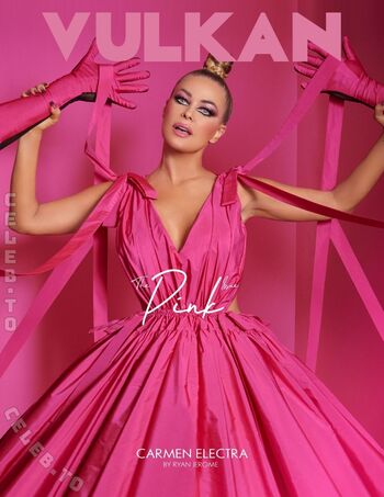 Full leaked Carmen electra  page private onlyfans photo