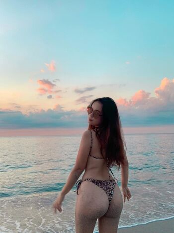 Full leaked Caroline grasland private onlyfans photo