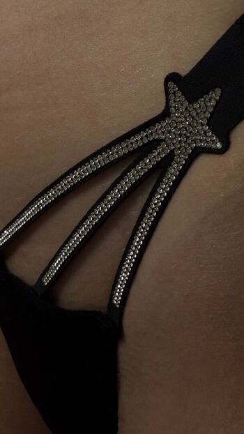 Full leaked Vickysteez/ private onlyfans photo