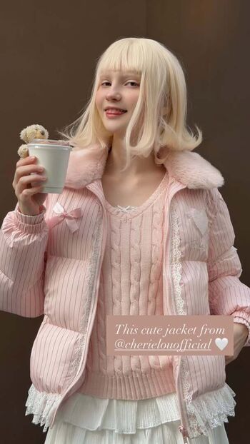 Full leaked Catiescos page private onlyfans photo