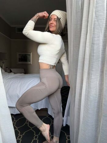 Full leaked Celeste bonin page private onlyfans photo