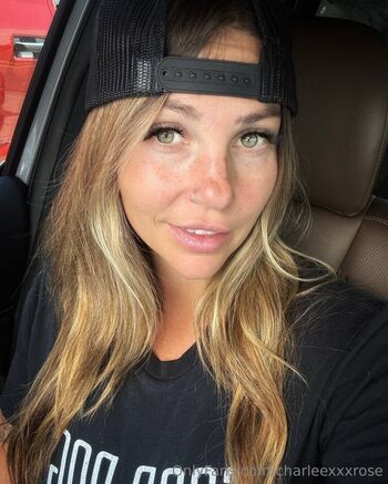 charleexxxrose