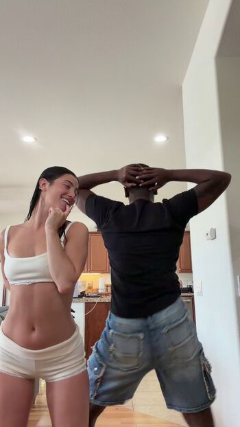 Full leaked Charli d amelio page private onlyfans photo